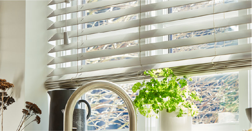 No drill wooden blinds