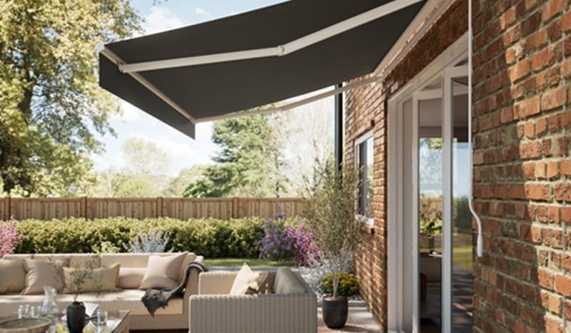 Retractable Awnings