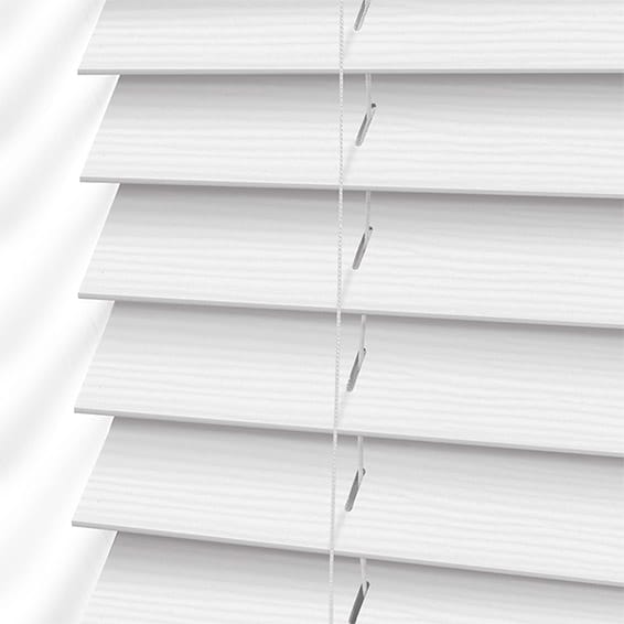 white wood venetian blinds