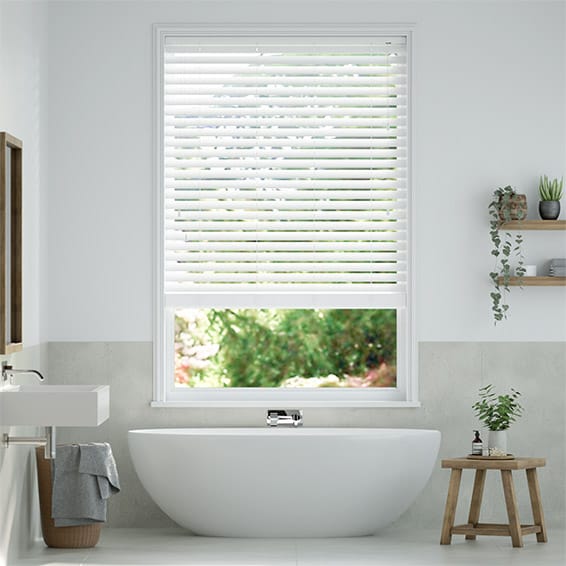 White Wooden Blinds 2go Express, Can You Wash Faux Wood Blinds In The Bathtub